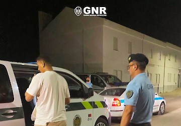 Vila do Bispo - GNR conclui diligências de encaminhamento de migrantes resgatados