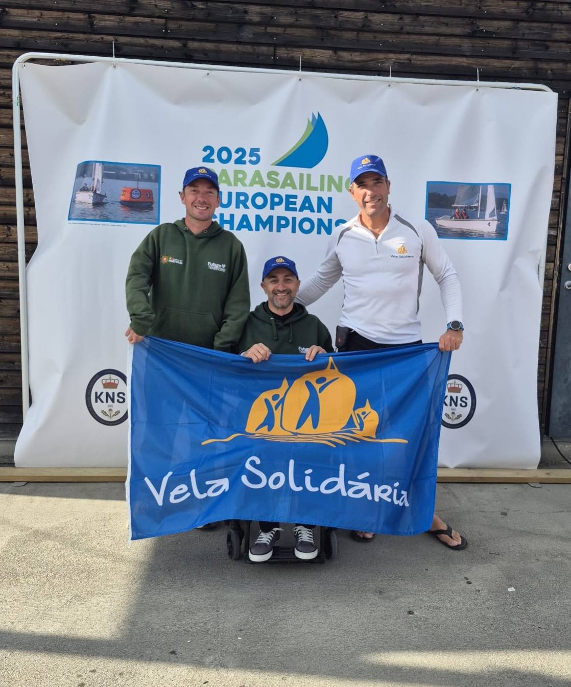 Vela Solidária alcança TOP 5 no 1.º Campeonato da Europa da Classe RS Venture Connect em Oslo