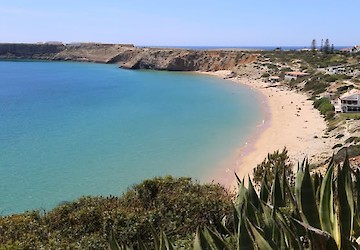 Levantamento da interdição da prática balnear na Praia da Mareta