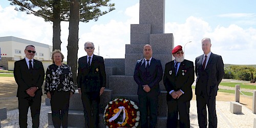 Vila do Bispo Inaugurou Monumento de Homenagem aos Combatentes