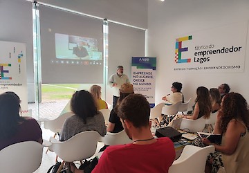 Projetos de comunidades digitais e inovação apresentados em Lagos