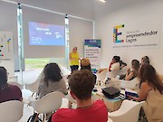 Projetos de comunidades digitais e inovação apresentados em Lagos - 1