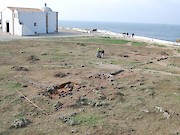Fortaleza de Sagres celebra Dia Nacional dos Castelos, com workshop de guache, recital de violoncelo e uma visita contextualizada pelo arqueólogo Rui Pedro Barbosa - 1