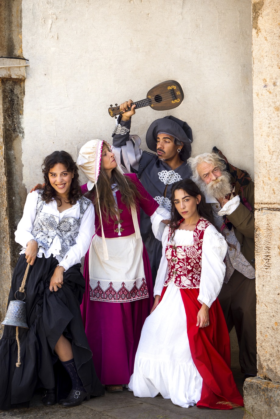 Duas estreias nacionais e Ópera Adilson marcam mês de outubro no Teatro das Figuras