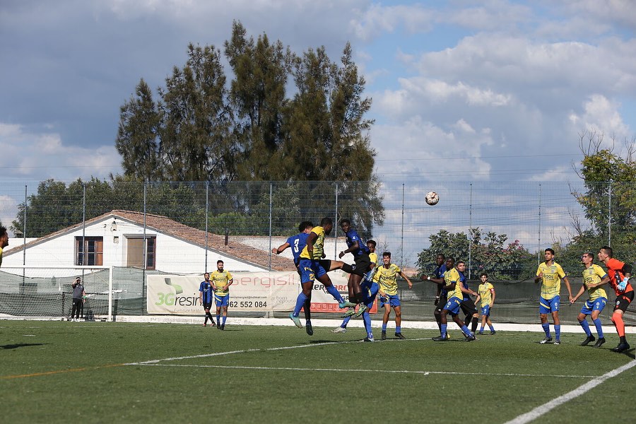 Liga 1 Algarve Futebol Seniores: Empate a dois golos no dérbi entre CD Odiáxere e CF Esperança de Lagos