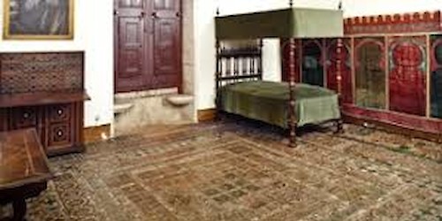 O rei português encarcerado num quarto em Sintra