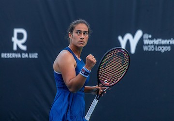 Ana Filipa Santos resiste e segue para os oitavos de final