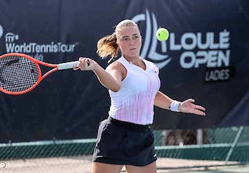 Angelina Voloshchuk vence Francisca Jorge pela primeira vez e chega às meias-finais do Loulé Ladies Open