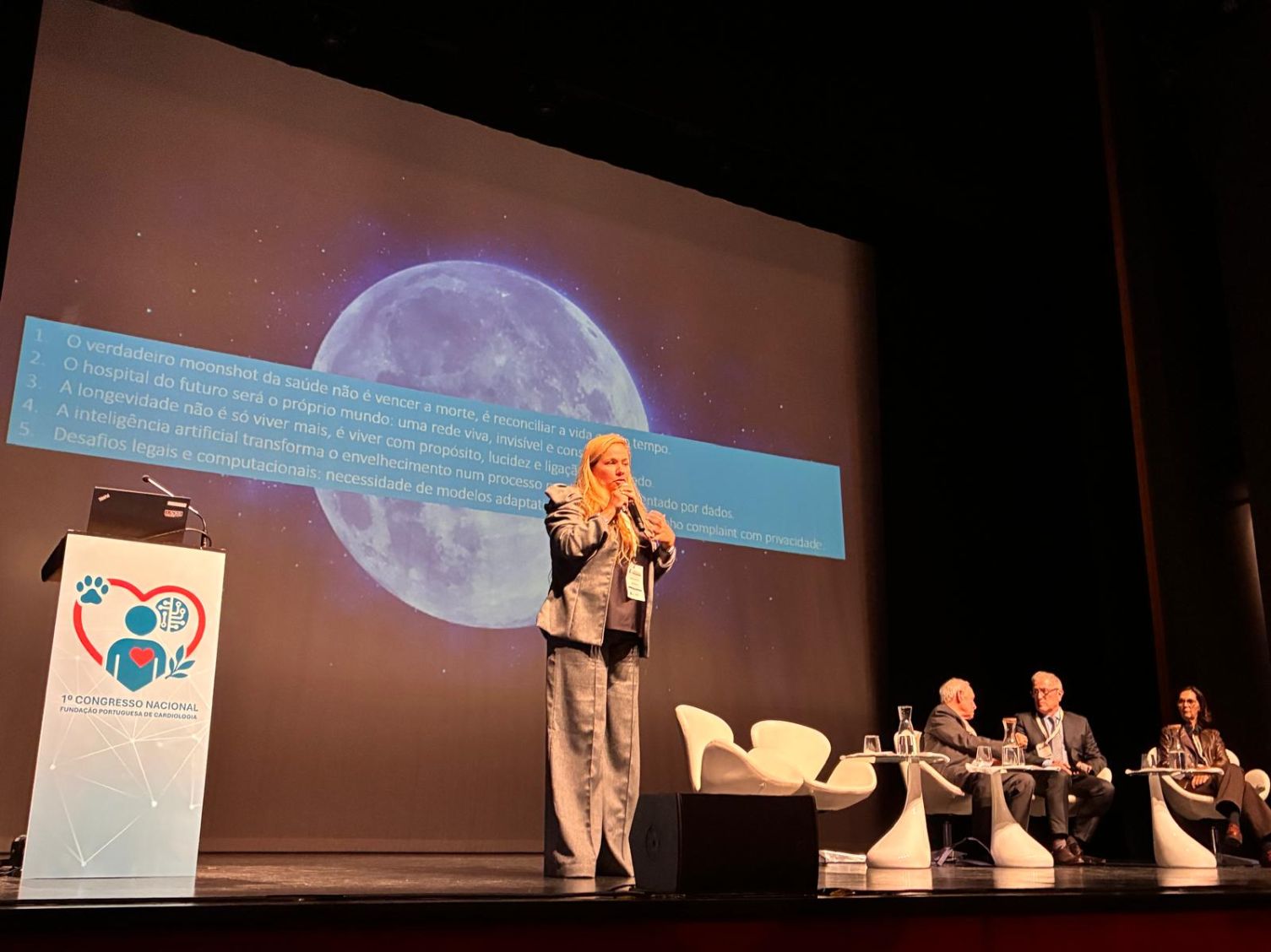 1º Congresso Nacional da Fundação Portuguesa de Cardiologia encerrou com sessões práticas e avaliações médicas junto da população