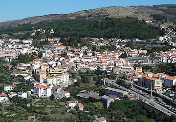 O povo da serra que desafia o sistema e mantém a sua própria água