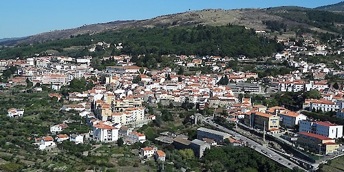 O povo da serra que desafia o sistema e mantém a sua própria água