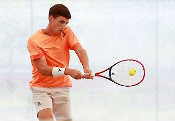 Georgii Kravchenko conquista primeiro bilhete para a final do Vale do Lobo Open 2