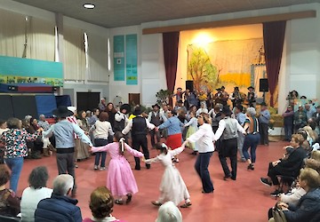 Casa cheia no Baile Sénior na Festa de S. Martinho