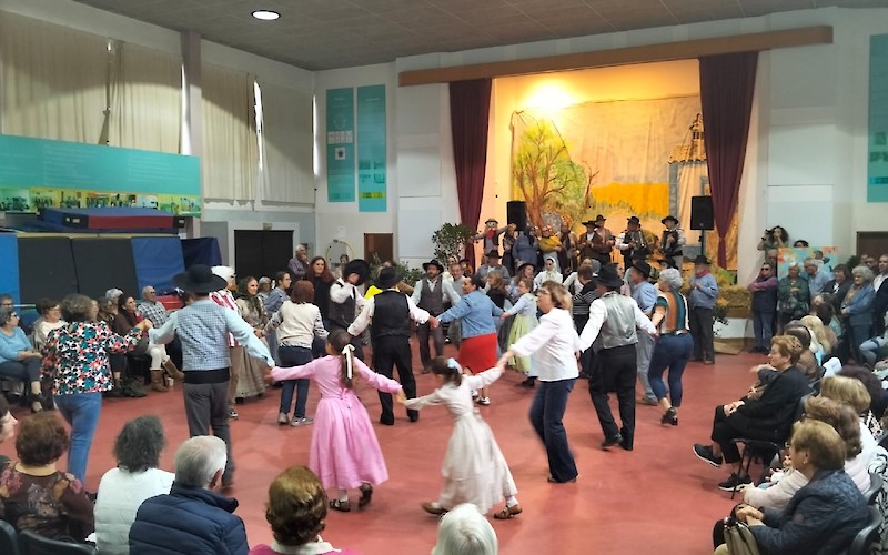 '.$destaque->title.'