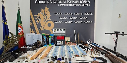 Olhão – Seis detidos por tráfico de estupefacientes e posse de arma proibida
