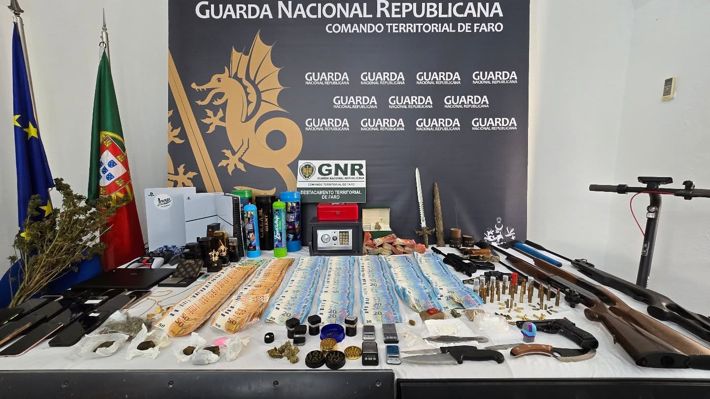 Olhão – Seis detidos por tráfico de estupefacientes e posse de arma proibida