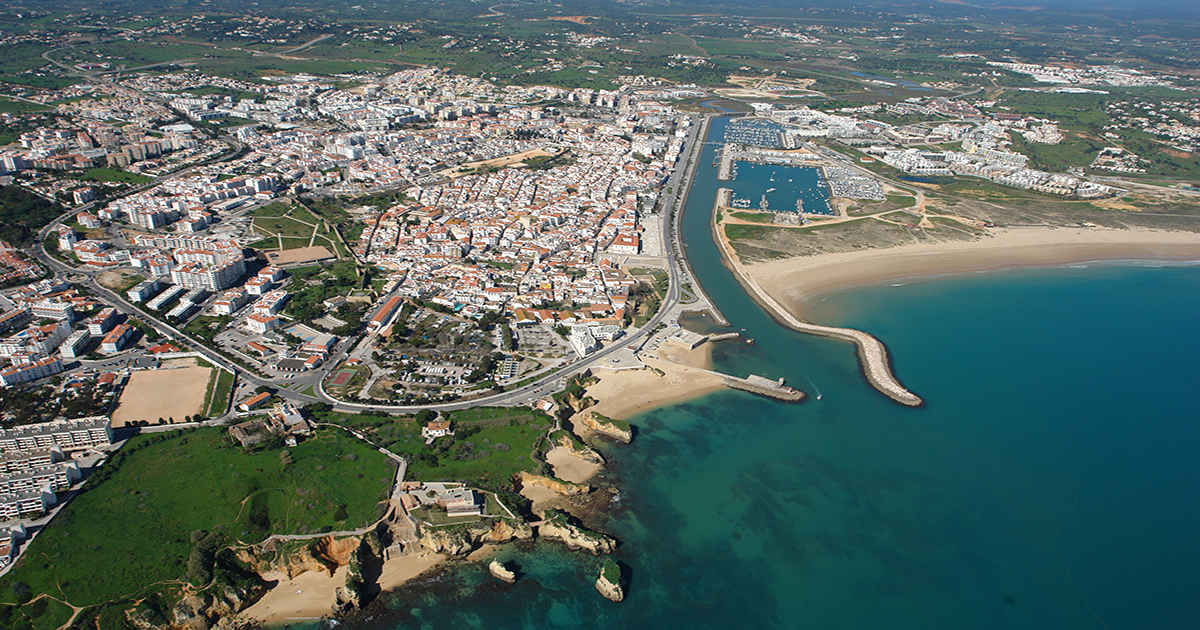 Pacote fiscal da Câmara de Lagos para 2026 beneficia famílias e empresas