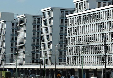 Os funcionários do Ministério da Educação querem mais professores? Parece que não...