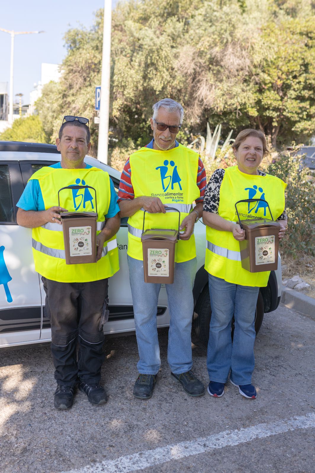 EMARP oferece kit “Zero Desperdício” aos voluntários da campanha de recolha de alimentos do Banco Alimentar