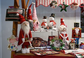 Feira da Serra de Natal de Loulé promove tradições da Serra do Caldeirão