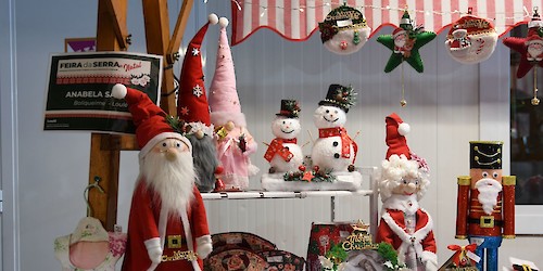 Feira da Serra de Natal de Loulé promove tradições da Serra do Caldeirão