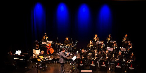 Vintage Swing - António Saiote, Ana Rita Inácio & Orquestra de Jazz do Algarve