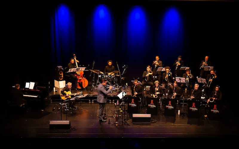 '.$destaque->title.'