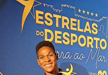 Armacenense Ussumani Djumo homenageado no Algarve pelas conquistas e feitos na última época desportiva