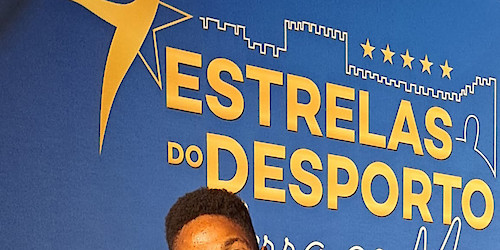 Armacenense Ussumani Djumo homenageado no Algarve pelas conquistas e feitos na última época desportiva