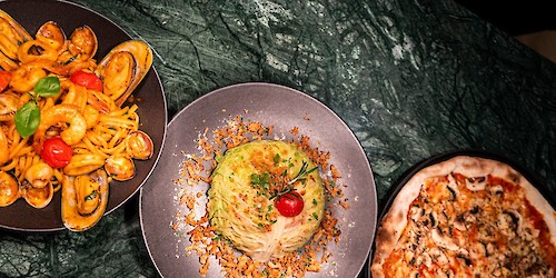 Pastas, pizzas, risotos e muito mais: o Italian Republic abriu mais um espaço no Algarve