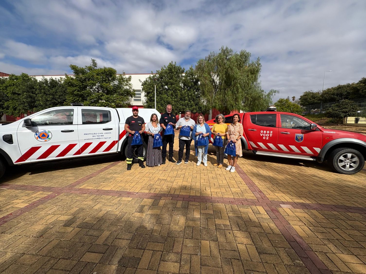 Kit de emergência para a comunidade escolar