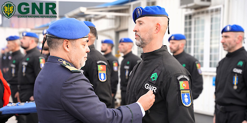 Cerimónia de imposição de medalhas na missão EULEX Kosovo 2025