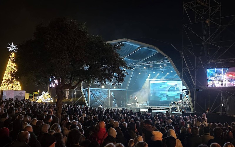 '.$destaque->title.'