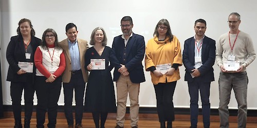 Prémios atribuídos à imprensa local e regional pela Comissão para as comemorações dos 50 anos do 25 de Abril