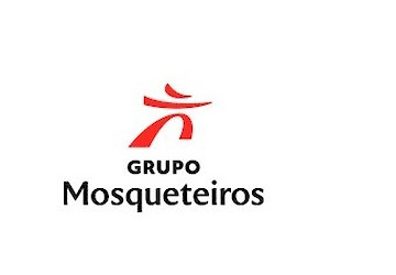 Grupo Mosqueteiros ofereceu as propinas a 280 estudantes universitários