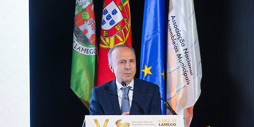 Sob o mote dos 50 anos das primeiras eleições autárquicas em democracia, ANAM promove reflexão sobre arquitetura do poder local