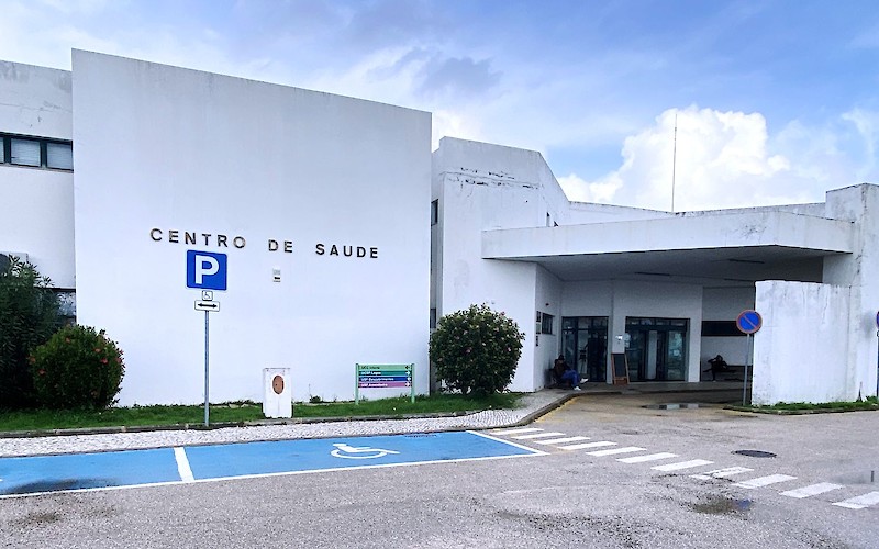 '.$destaque->title.'