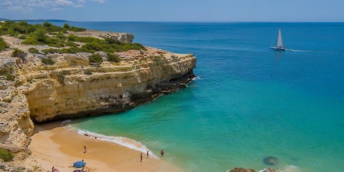 Algarve eleito “melhor destino de verão” nos Irish Travel Industry Awards pela quarta vez