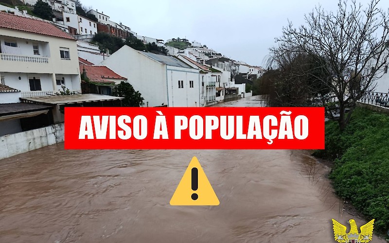 '.$destaque->title.'