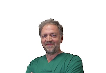 Robô ou cirurgião na cirurgia da coluna