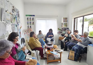 Clube de Crochet de Budens com casa cheia
