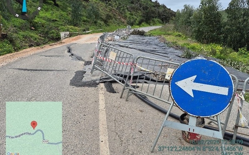 '.$destaque->title.'