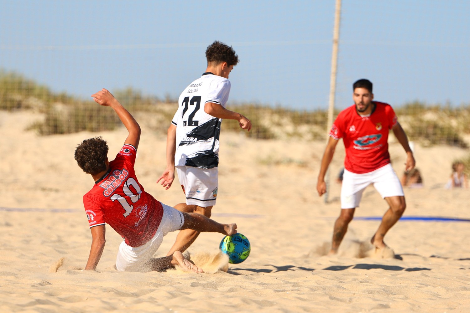 Liga Algarve Futebol de Praia está de volta