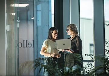 Disparidade salarial atinge 15%, com maior desemprego entre mulheres