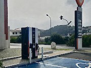 Carregamento Rápido de Veículos Eléctricos já disponível em Aljezur - 1
