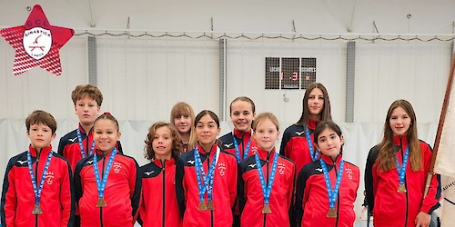 Ginástica Clube de Lagos obteve 12 pódios com destaques para Aimee Hutchison – Campeã Territorial de Juniores de Duplo Minitrampolim e Equipa de Iniciados e Juvenis femininos – Campeã Territorial de Duplo Minitrampolim