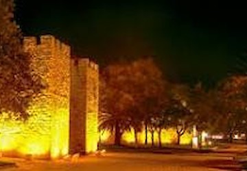 MOÇÃO : Reativação do Projeto de Iluminação das Muralhas e Torreões