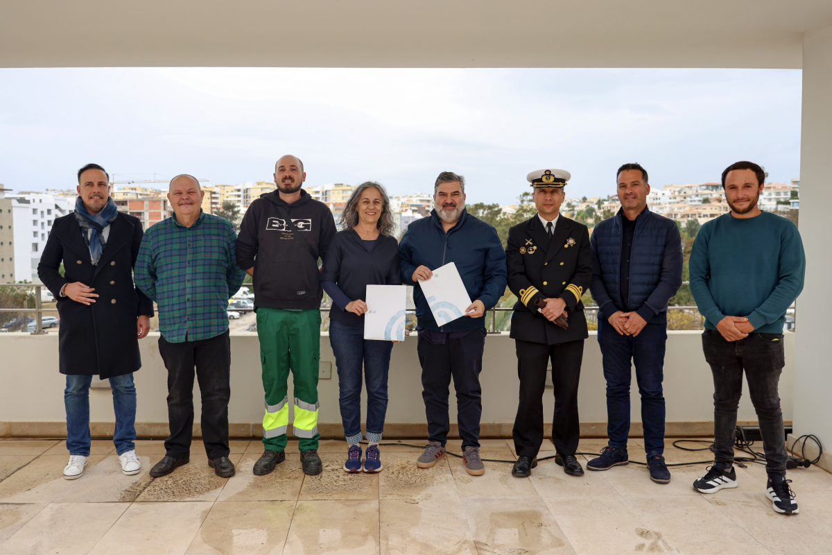 Município e Associação de Moradores formalizam parceria para dar continuidade à Arte Xávega Tradicinal da Meia Praia