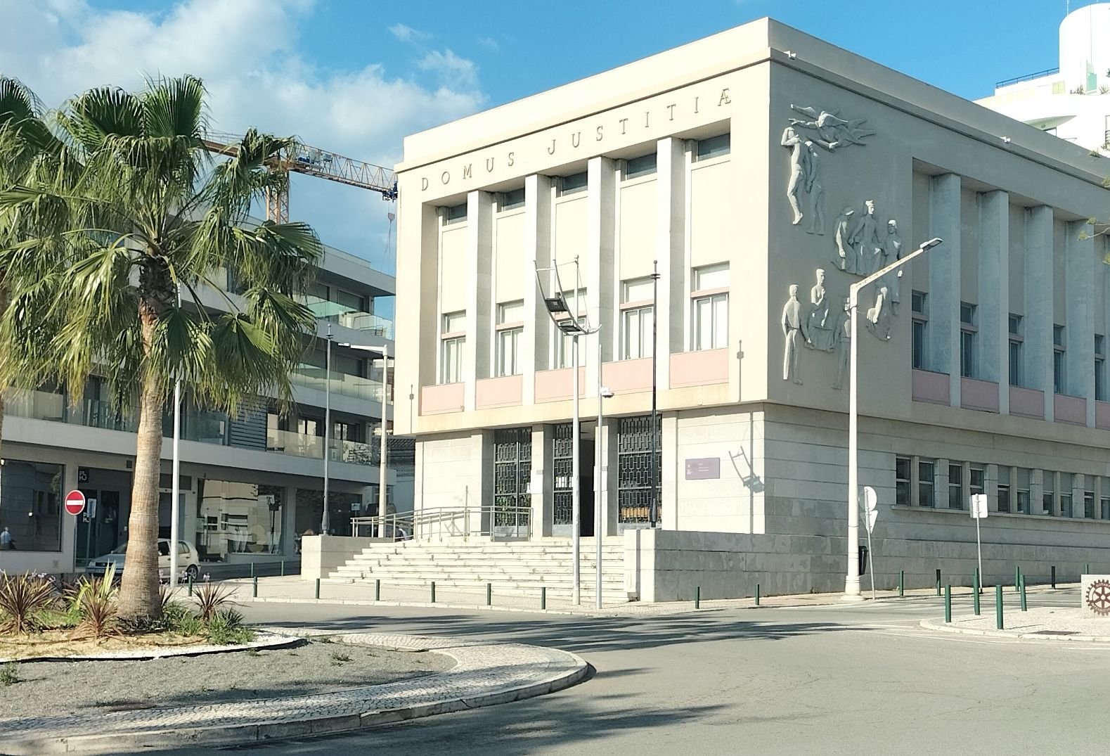 Justiça no Algarve não pode continuar refém do desinvestimento