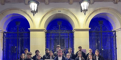 AAUAlg assinala Dia do Estudante com concentração silenciosa em Faro